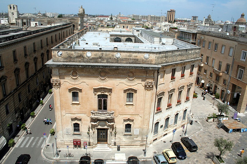 Nuovo look per due piazzette nella Città di Lecce Nuovo look per due piazzette nella Città di Lecce
