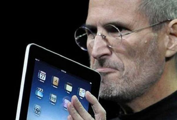 Immagine d'archivio A sorpresa Steve Jobs a presentazione Ipad 2
