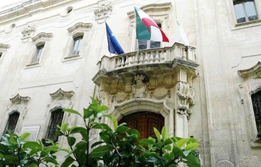 Boc, per l'opposizione uno sperpero di denaro pubblico