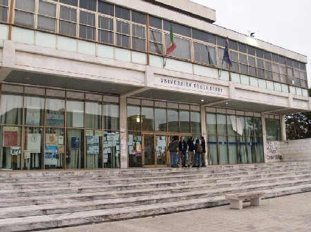 Udu: "A Lecce si pagano le tasse universitarie più alte d'Italia" Università del Salento