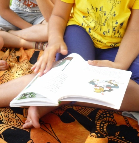 A Torre Suda arriva Flashbook - Letture a ciel sereno: perché le favole ai bimbi si leggono ad alta voce A Torre Suda arriva Flashbook - Letture a ciel sereno: perché le favole ai bimbi