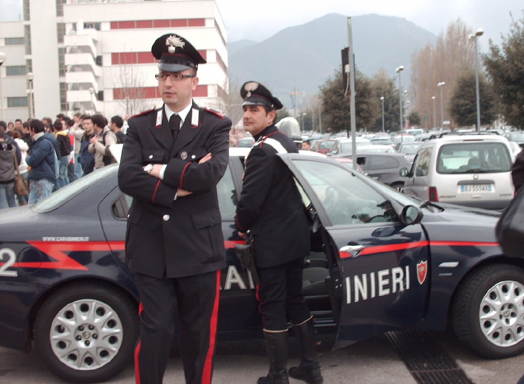 Capurso, pregiudicato ucciso in agguato