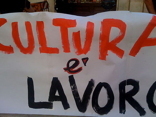 Contenitori culturali e il nuovo lavoro, un binomio possibile! Contenitori culturali e il nuovo lavoro, un binomio possibile!