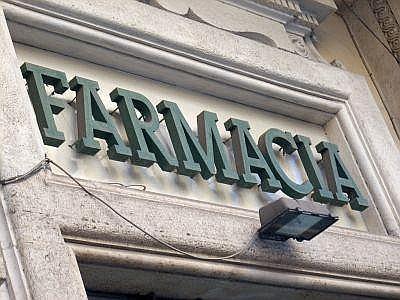 Regione Puglia costretta a rimborsare 1 milione di euro a farmacie. Negro: "Chi pagherà"