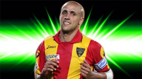 Giacomazzi Guillermo, centrocampista U.S. Lecce Giacomazzi avverte: "Il Palermo è forte e compatto"