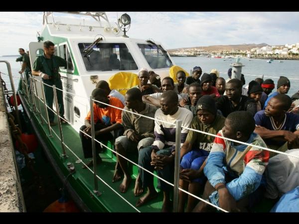 Chiarezza sulla situazione degli immigrati trasferiti in Puglia immigrati