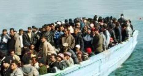Immagine d'archivio Immigrazione: 35 afgani avvistati a Otranto