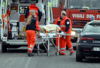Taviano: novantaseienne muore travolto da una mercedes