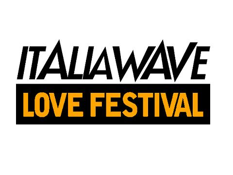 Dal Salento ad Arezzo: l'Italia Wave Love Festival torna a casa Arezzo Wave Again: ritorno al passato/futuro