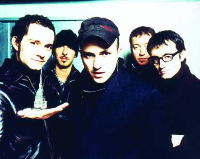 Immagine d'archivio I Subsonica sbarcano online: concerto unplugged