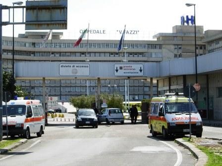 Ospedale "Vito Fazzi", Lecce Frigole: donna polaccca dormiva in un magazzino con lividi in corpo