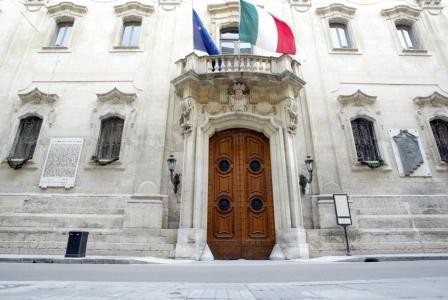 A Lecce il Pd attacca:"Perrone consegnerà alla prossima amministrazione un carico di disavanzo 50milioni di euro" Comune di lecce