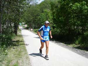 65 anni e con una protesi all'anca: la maratona di Aldo Maranzina arriva a Lecce