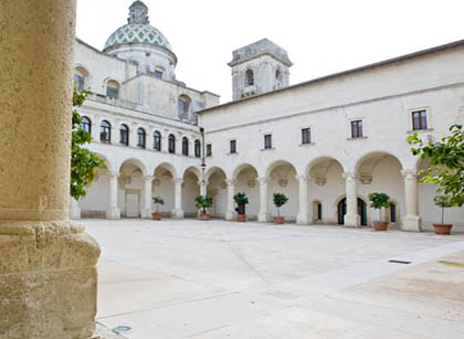 Università del salento e HFV - Holding Fotovoltaica SpA: accordo per la ricerca Università del Salento