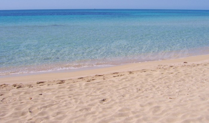 Spiaggia Ugento Turista muore tedesco annegato, ritrovato il cadavere
