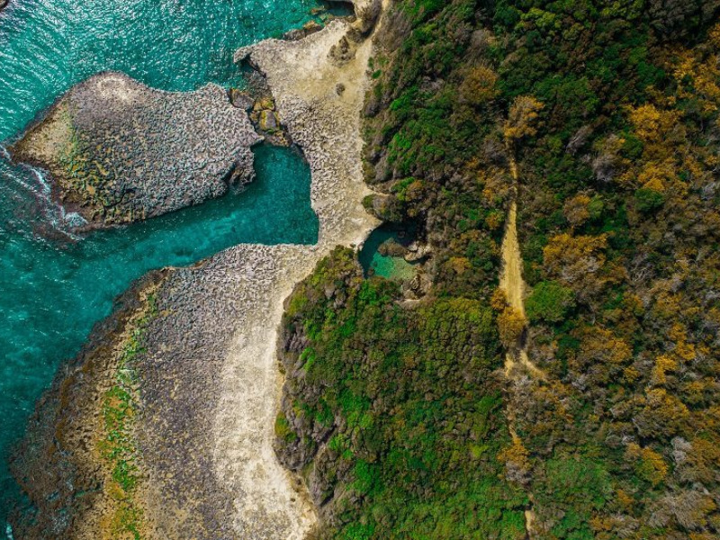 La piscina naturale nella Baia dei Turchi a Otranto