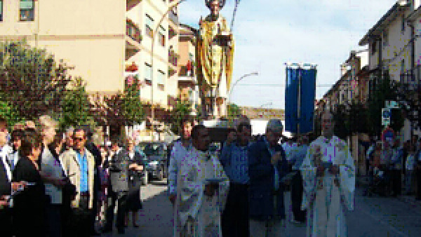 Pasqua a Sannicola: caremme, matinate e spazzatu