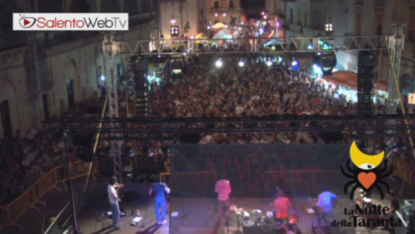 Li Strittuli, Daniele Durante e Kalàscima sul palco di Cursi per La Notte della 