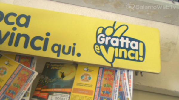 Fortuna, ma quanto mi costi? I leccesi grattano, e vincono?