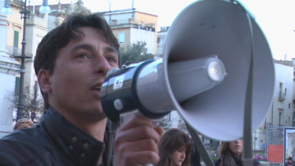 Sit in Comunità Rom