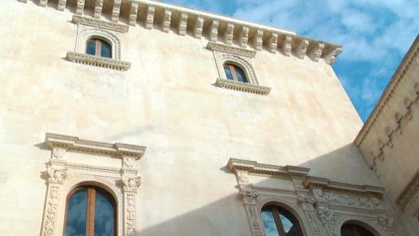 Palazzo Castromediano-Vernazza a Lecce