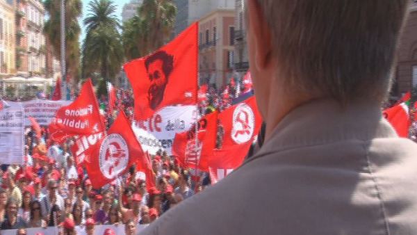 Articolo21: a Bari, allo sciopero generale della Cgil,  la voce dei lavoratori c