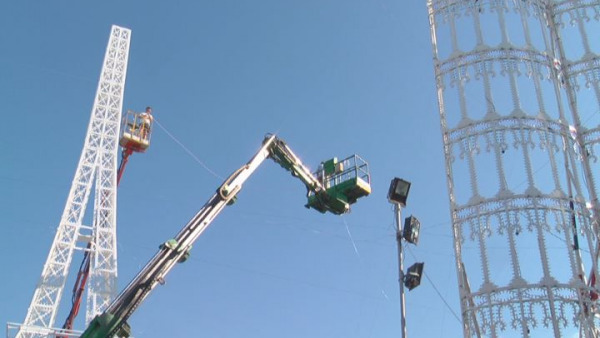 Preparativi a Scorrano per i i festeggiamenti in onore di Santa Domenica