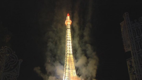  Tour Eiffel 