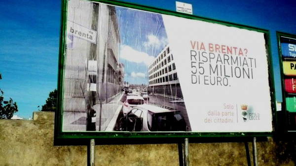 Palazzi di Via Brenta. A Lecce "il manifesto" fa scattare lo scontro politico