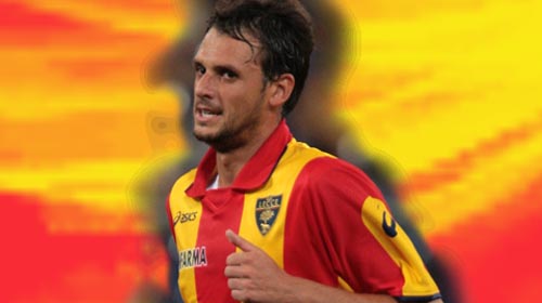 Fabiano Medina da Silva, difensore U.S. Lecce Fabiano: "Il primo posto? La A prima di tutto"