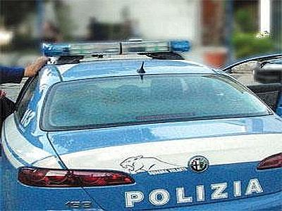 Polizia Due rapine in mezz'ora, bottino di 1300 euro