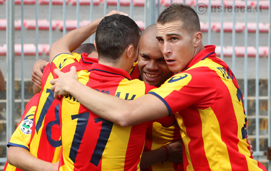 Lecce, in arrivo Destro e Donati, si fa dura per Munari