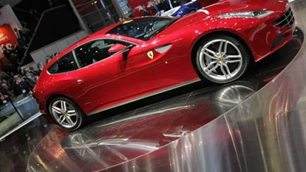 Presentate le nuove Ferrari FF: è già un successone