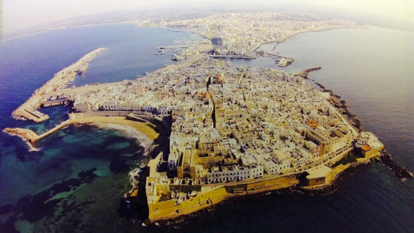 Bellezze e perle del Salento e della Puglia vista drone 