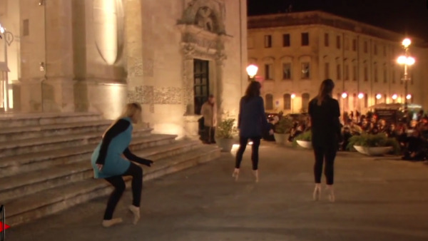 Lecce danza in Piazza S.Oronzo