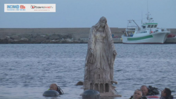 La fede a Gallipoli e la processione in mare per la Madonna del Canneto